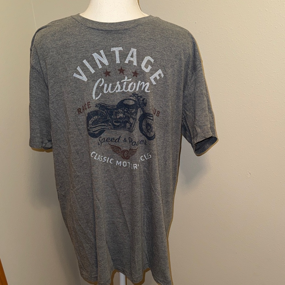 NEW Men’s Gray Vintage Custom Motorcycles TShirt Large